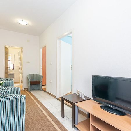 Apartmán Apartman Knezevic Opric Exteriér fotografie